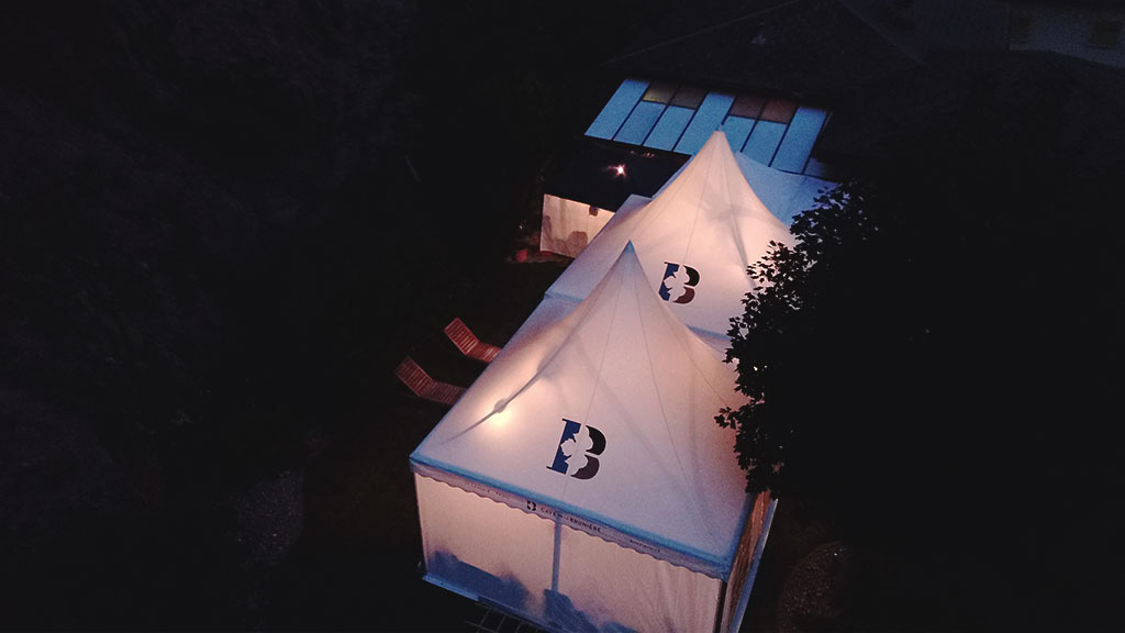Location de Tentes Pagodes à St-Léonard Valais