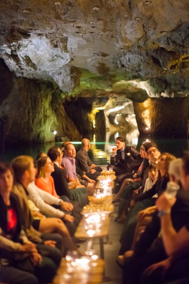 Dégustation au lac souterrain